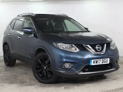 Used Nissan X-Trail N-Vision 130 HP (95 kW) 2017 Blue SUV