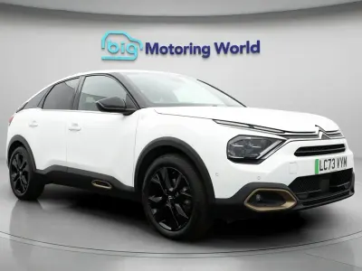 Used Citroën e-C4 98 kW (134 HP) 2023 White Hatchback
