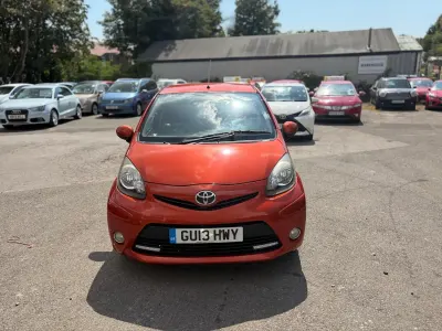 Used Toyota Aygo 68 HP (50 kW) 2013 Orange Hatchback