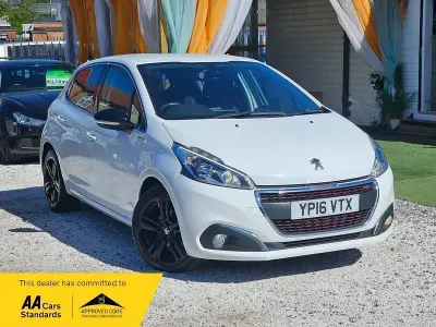 Second-hand Peugeot 208 GT-line 110 CP (80 kW) 2016 Alb Hatchback