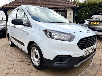 Usado Ford Transit 2023 Branco Van