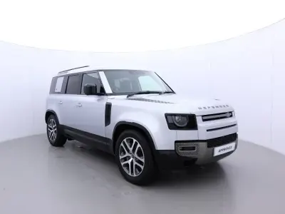 Usado Land Rover Defender SE Dynamic 2023 Prateado SUV