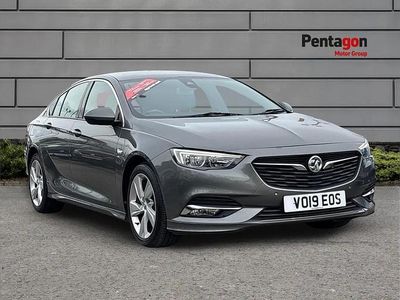 Used Vauxhall Insignia SRi 165 HP (121 kW) 2019 Grey Hatchback