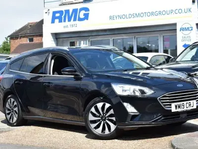 Used Ford Focus Zetec 125 HP (91 kW) 2019 Black Estate