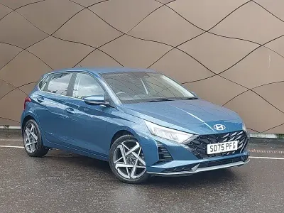 Używany Hyundai i20 Premium 100 KM (73 kW) 2025 Niebieski Hatchback