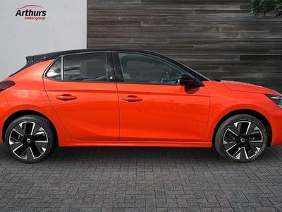 Used Vauxhall Corsa-e SRi 98 kW (134 HP) 2021 Orange Hatchback