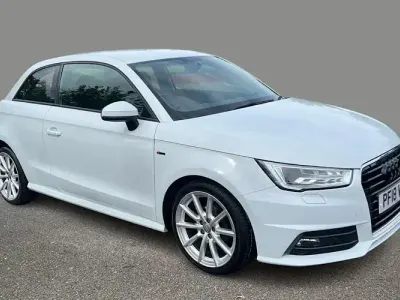 Usado Audi A1 Sportback S-Line 95 CV (69 kW) 2018 Utilitario