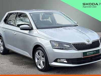 Used Skoda Fabia 81 HP (59 kW) 2016 Brilliant silver metallic Hatchback