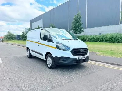 Used Ford Transit Custom 130 HP (95 kW) 2021 White Van