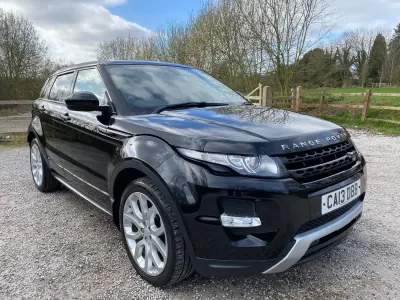 Käytetty Land Rover Range Rover evoque Dynamic 190 HP (139 kW) 2014 Musta Katumaasturi