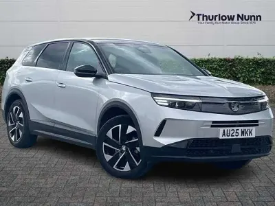 Used Vauxhall Grandland X S 136 HP (100 kW) 2025 Crystal silver SUV