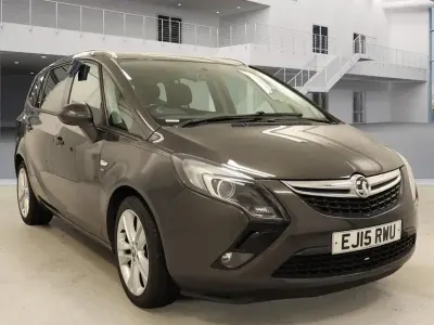 Second-hand Vauxhall Zafira SRi 170 CP (125 kW) 2015 Gri Monovolum