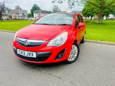 Second-hand Vauxhall Corsa 84 CP (61 kW) 2013 Roșu Hatchback