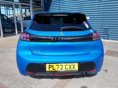 Used Peugeot 208 Allure+ 99 HP (72 kW) 2023 Blue Hatchback