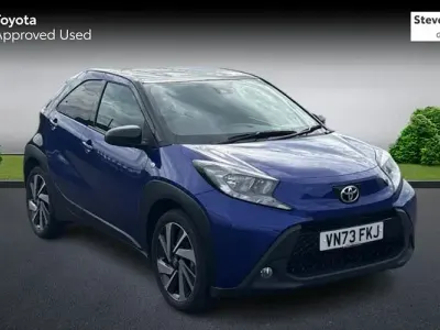 Used Toyota Aygo X 72 HP (52 kW) 2023 Blue SUV
