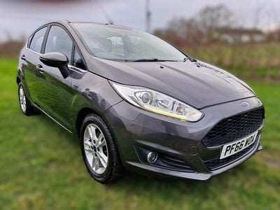 Grey Used 2016 Ford Fiesta Zetec Hatchback | £4,495 (Fair price)