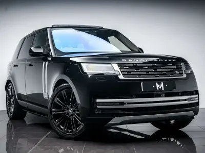 Used Land Rover Range Rover Autobiography 300 HP (220 kW) 2022 Black SUV