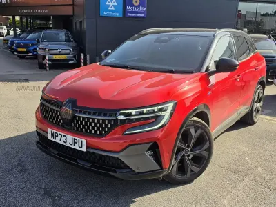 Used Renault Austral Techno Esprit Alpine 197 HP (144 kW) 2023 Red SUV