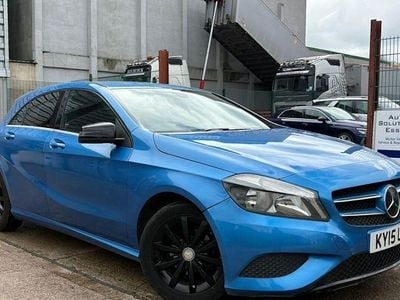 Used Mercedes A180 SE 109 HP (80 kW) 2015 Blue Hatchback