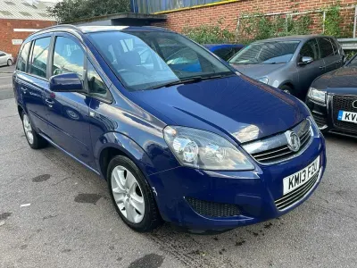 Used Vauxhall Zafira 115 HP (84 kW) 2013 Blue MPV