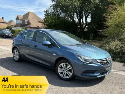 Used Vauxhall Astra 2016 Blue Hatchback
