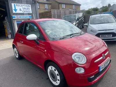 Usado Fiat 500 85 HP (62 kW) 2013 Vermelho Citadino