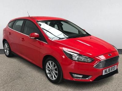 Used Ford Focus Titanium 100 HP (73 kW) 2018 Red Hatchback