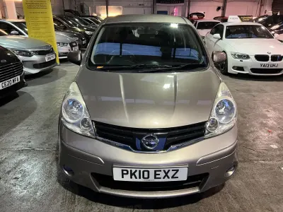 Używany Nissan Note Acenta 88 KM (64 kW) 2010 Beżowy Minivan