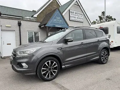 Used Ford Kuga ST-Line 150 HP (110 kW) 2017 Grey SUV