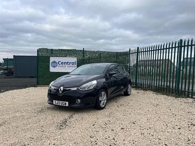 Used Renault Clio IV Dynamique 75 HP (55 kW) 2013 Black Hatchback