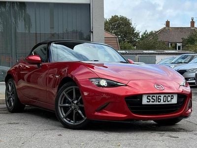 Used Mazda MX5 Inclusive 160 HP (117 kW) 2016 Red Cabriolet