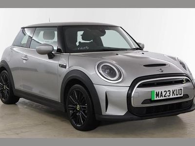 Używany Mini Cooper S Level 2 135 kW (184 KM) 2023 Srebrny Hatchback