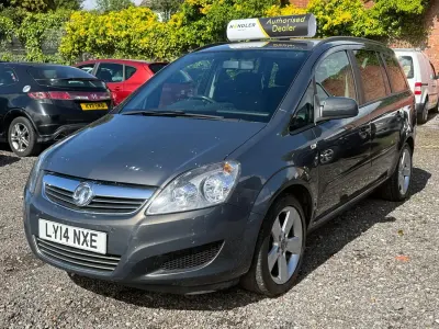 Used Vauxhall Zafira 120 HP (88 kW) 2014 Grey MPV