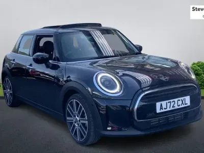Usado Mini Cooper Exclusive 136 CV (100 kW) 2022 Utilitario