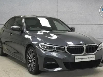 Begagnad BMW 320 M Sport 187 HK (137 kW) 2019 Grå