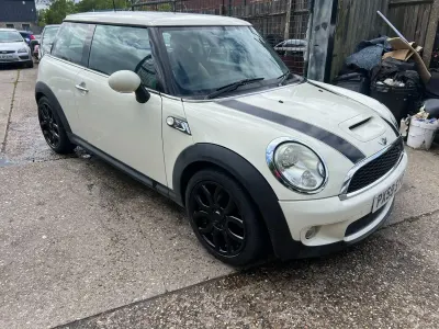 Usado Mini Cooper S Hatch 2009 Branco Citadino