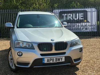 Usado BMW X3 Comfort Edition 184 HP (135 kW) 2011 Prateado SUV