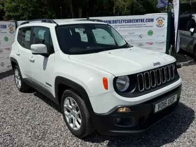 Used Jeep Renegade Longitude 170 HP (125 kW) 2016 White SUV