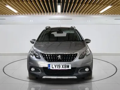 Used Peugeot 2008 Allure 110 HP (80 kW) 2019 Grey SUV