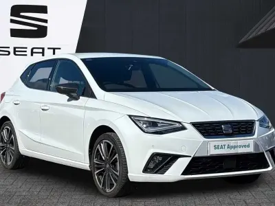 Begagnad Seat Ibiza XCELLENCE Lux 2024 Vit Halvkombi