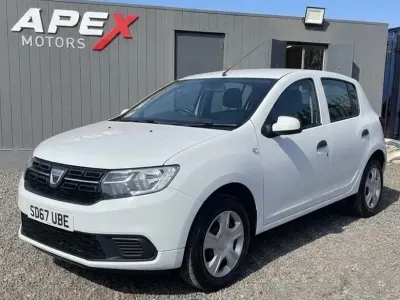 Used Dacia Sandero Ambiance 2017 White Hatchback