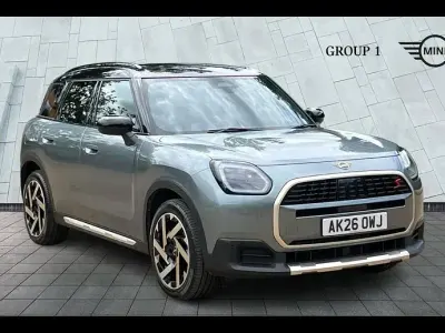 Used Mini Countryman Exclusive 215 HP (158 kW) 2026 Green SUV