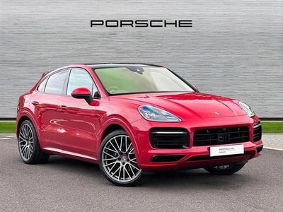 Used Porsche Cayenne 334 HP (245 kW) 2023 Red SUV