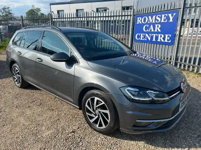 Second-hand VW Golf VII Edition 115 CP (84 kW) 2019 Gri Break