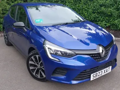Used Renault Clio Evolution 90 HP (66 kW) 2023 Blue Hatchback