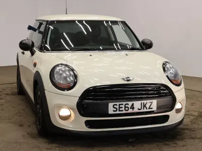 Used Mini ONE Hatch 102 HP (75 kW) 2015 White Hatchback