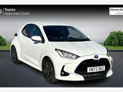 Used Toyota Yaris Hybrid Design 116 HP (85 kW) 2025 Hatchback