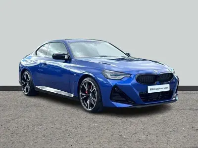 Begagnad BMW M240 M Sport 374 HK (275 kW) 2023 Blå Sportkupé