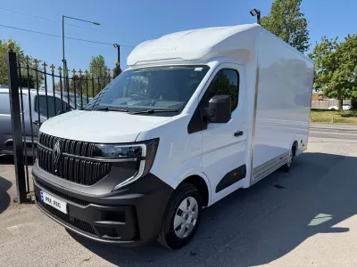 New Renault Master 150 HP (110 kW) 2026 White MPV