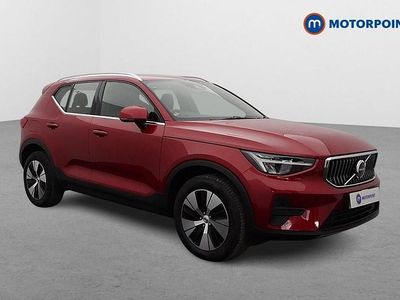 Red Used 2022 Volvo XC40 Core SUV | £22,899 (Fair price)